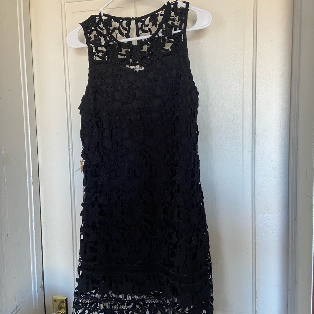 Francesca’s little black dress